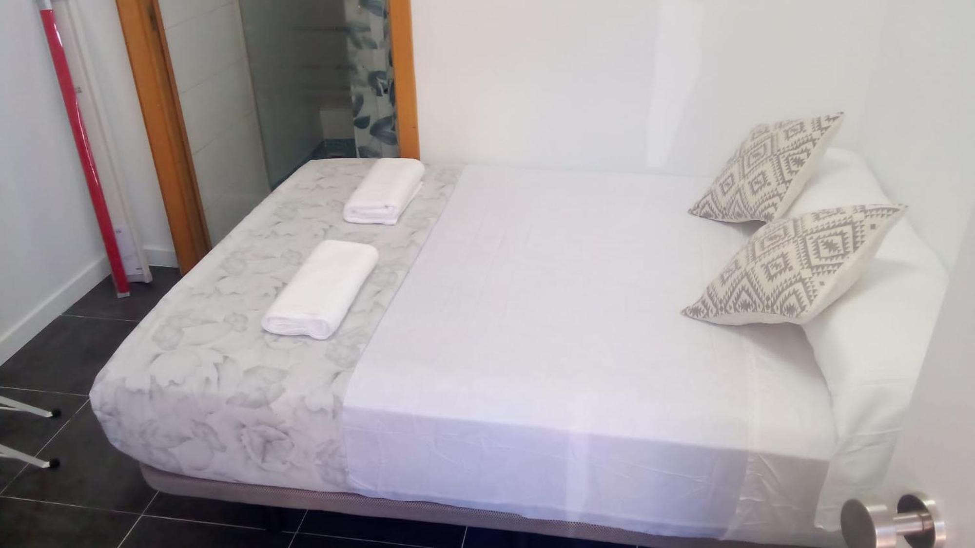 Estudio Encantador Cerca Del Carrefour Rosaleda 1 Málaga Esterno foto